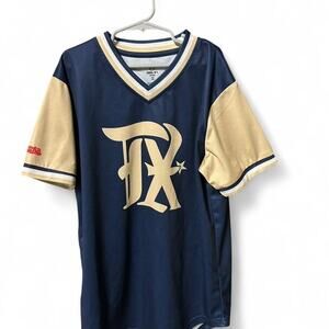 Excellent condition Texas Rangers jersey youth L age 12